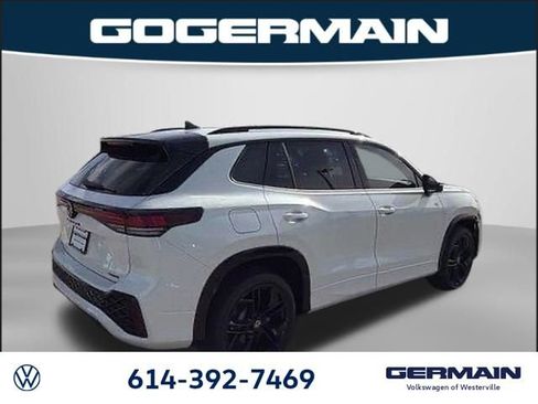 New 2026 Volkswagen Tiguan SE R-Line AWD/4WD image 8