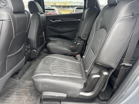 Used 2023 Buick Enclave Avenir image 13