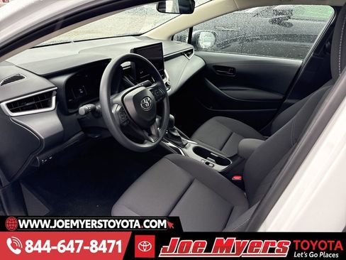 Used 2026 Toyota Corolla LE w/ LE Premium Package image 5