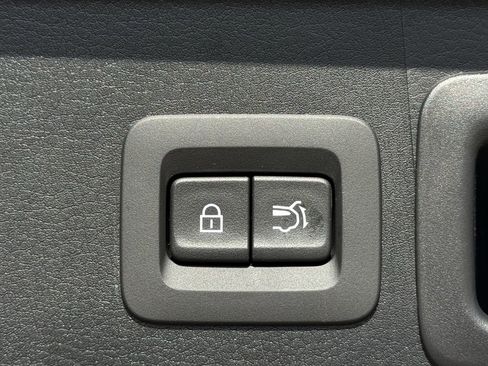 Used 2025 MAZDA CX-30 AWD 2.5 S w/ Premium Package image 37