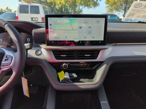 New 2026 Ford Explorer Active image 15