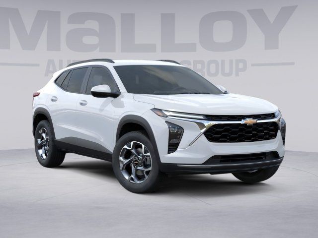New 2026 Chevrolet Trax LT w/ LT Convenience Package FWD image 2