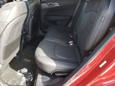 New 2026 Kia Sportage SX image 28