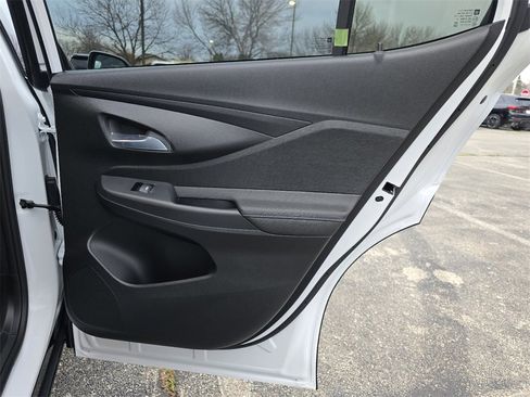 New 2026 Buick Envista Sport Touring image 28