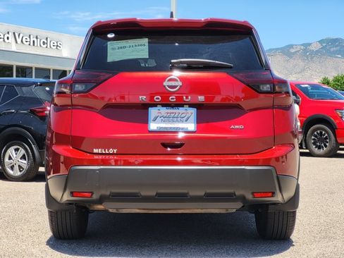 Certified 2026 Nissan Rogue S AWD/4WD image 4