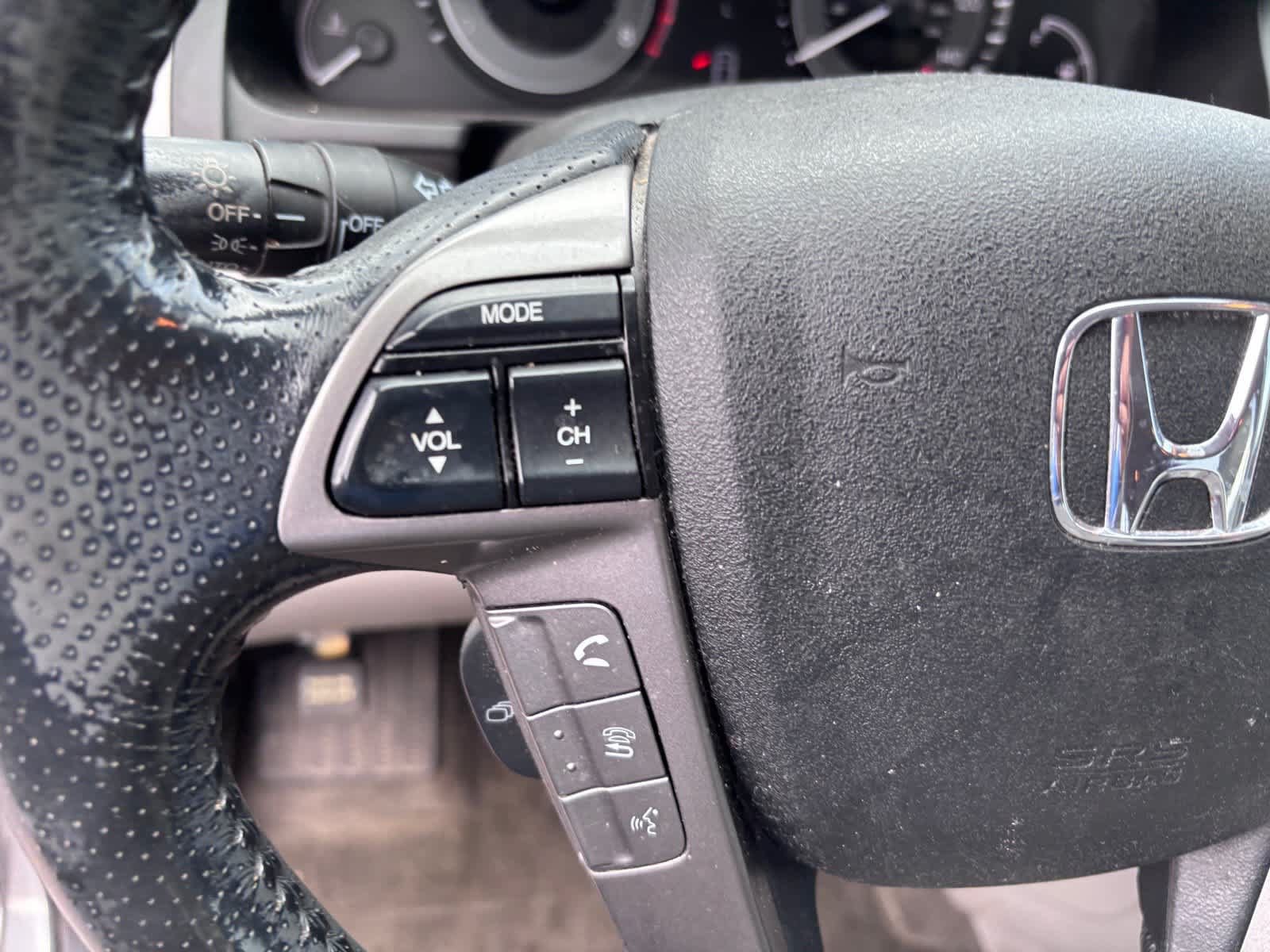 Used 2016 Honda Odyssey Touring Elite image 16