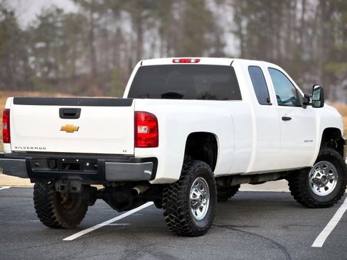 Used 2012 Chevrolet Silverado 3500 LT image 6