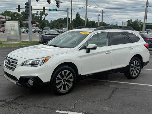 Used 2016 Subaru Outback 2.5i Limited AWD/4WD image 7