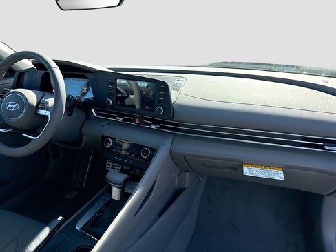 New 2026 Hyundai Elantra Sport image 21