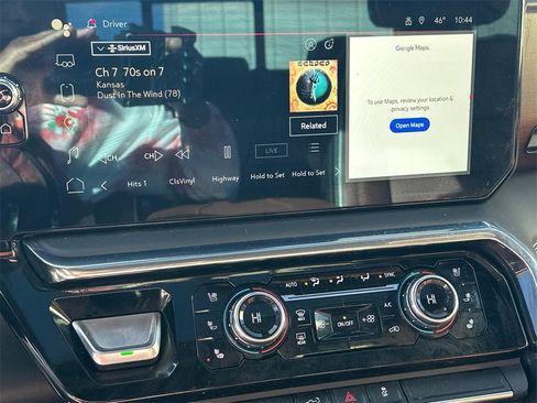 Used 2024 GMC Sierra 3500 Denali Ultimate image 30