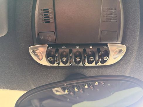 Used 2011 MINI Cooper Clubman S FWD image 28
