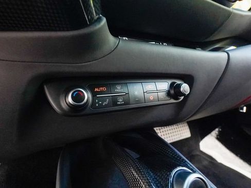 Used 2018 Ferrari 812 Superfast RWD image 65