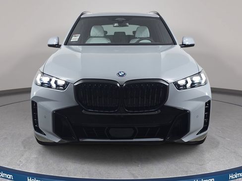 New 2026 BMW X5 xDrive50e w/ M Sport Package AWD/4WD image 2
