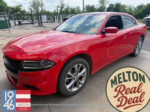 Used 2020 Dodge Charger SXT image 1
