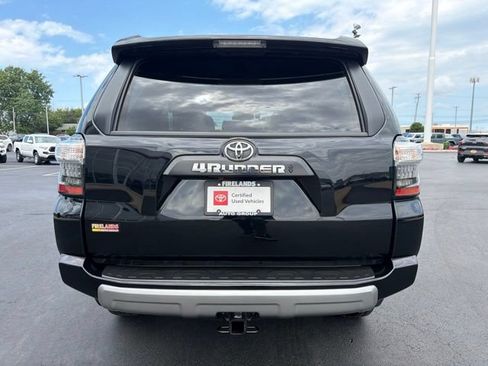 Certified 2023 Toyota 4Runner TRD Off-Road AWD/4WD image 6