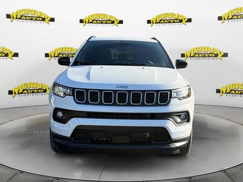 New 2026 Jeep Compass Latitude image 8