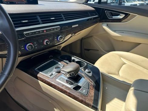 Used 2018 Audi Q7 3.0T Premium Plus AWD/4WD image 23