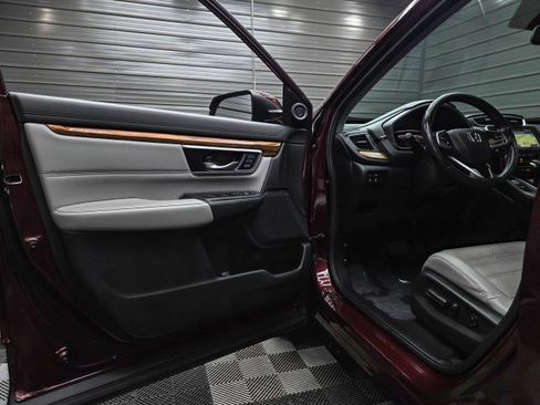 Used 2019 Honda CR-V Touring image 32
