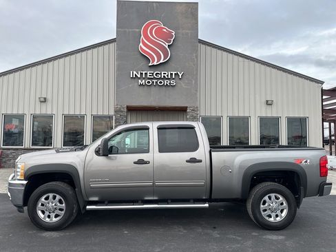 Used 2013 Chevrolet Silverado 2500 LT w/ Interior Plus Package image 1