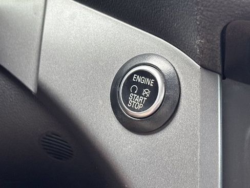 Used 2019 Ford Escape SEL FWD image 29