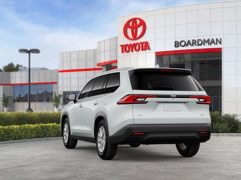 New 2026 Toyota Grand Highlander AWD image 9