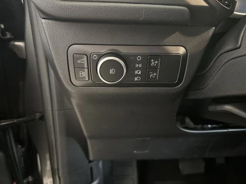 Certified 2025 Ford Escape ST-Line Elite w/ Premium Technology Package image 24