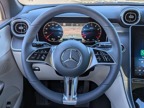 New 2026 Mercedes-Benz GLC 300 300 image 18