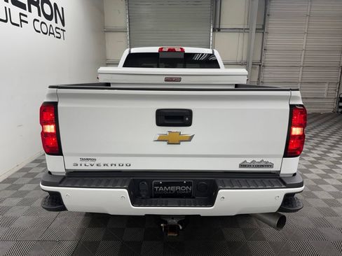 Used 2016 Chevrolet Silverado 2500 High Country AWD/4WD image 10