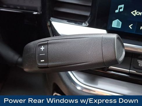 Used 2024 Chevrolet Silverado 2500 High Country w/ High Country Premium Package image 19