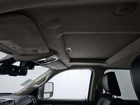 Used 2023 RAM 2500 Laramie AWD/4WD image 9