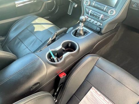 Used 2019 Ford Mustang GT Premium RWD image 18