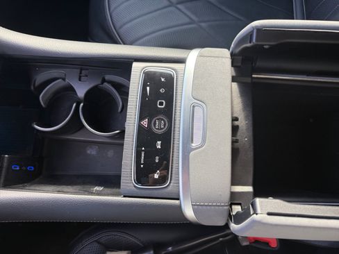Used 2023 Mercedes-Benz EQS 580 4MATIC SUV image 15