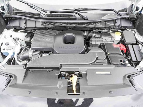 New 2026 Nissan Murano SV AWD/4WD image 13