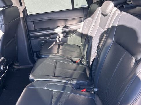 Used 2024 Ford Expedition Max XLT AWD/4WD image 12
