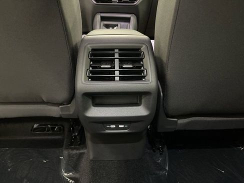 New 2026 Volkswagen Tiguan S image 25