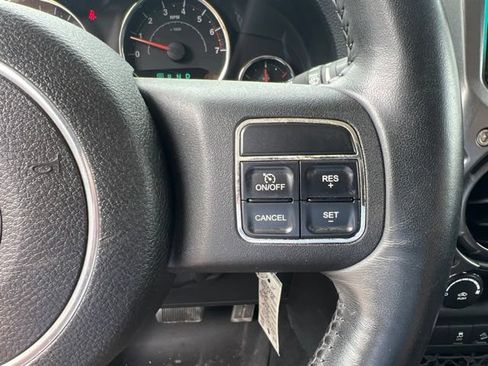 Used 2011 Jeep Wrangler Sport AWD/4WD image 17