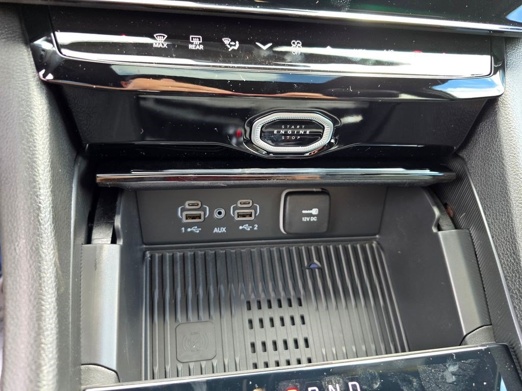 New 2027 Jeep Grand Cherokee Altitude RWD image 27