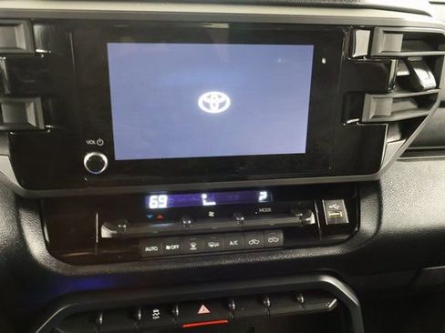 Used 2025 Toyota Tundra SR image 19