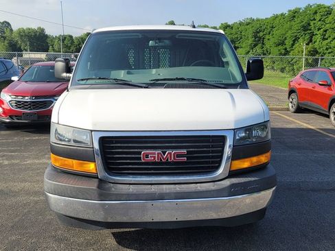 Used 2019 GMC Savana 2500 w/ Driver Convenience Package RWD image 1