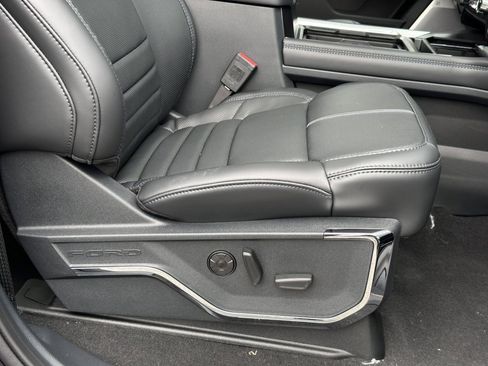 New 2025 Ford F250 Platinum w/ Tremor Off-Road Package image 14