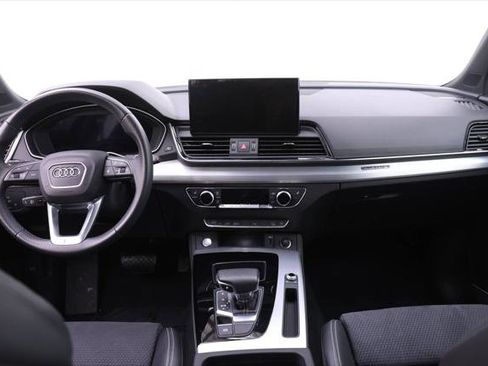 Certified 2024 Audi Q5 e Premium Plus w/ Premium Plus Package image 9