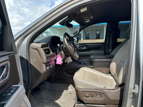Used 2023 Chevrolet Tahoe LS w/ Driver Alert Package RWD image 16