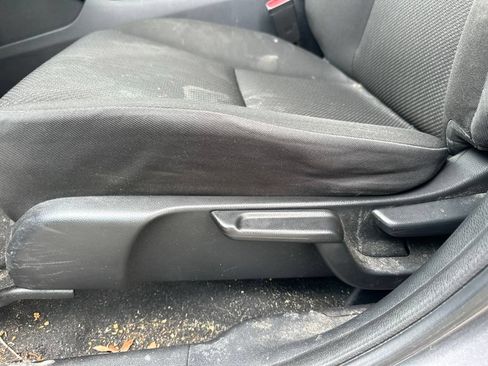 Used 2018 Honda HR-V EX image 18