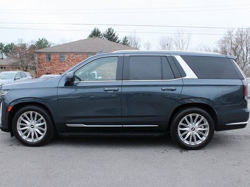 Used 2021 Cadillac Escalade Premium Luxury w/ Driver Assist Tech Package image 5