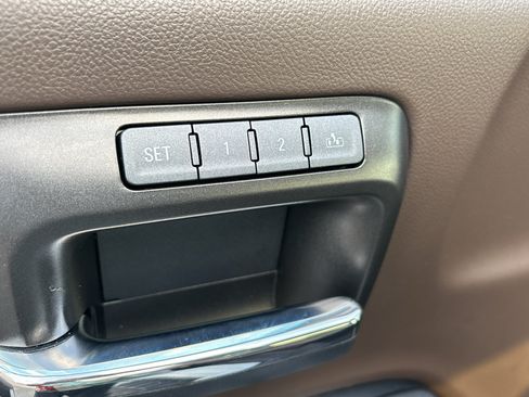 Used 2017 GMC Sierra 1500 SLT w/ SLT Premium Package RWD image 20