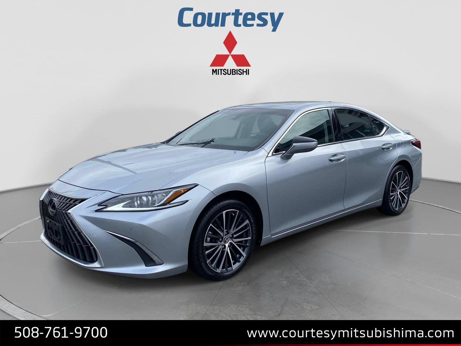 Used 2023 Lexus ES 350 w/ Premium Package FWD image 1