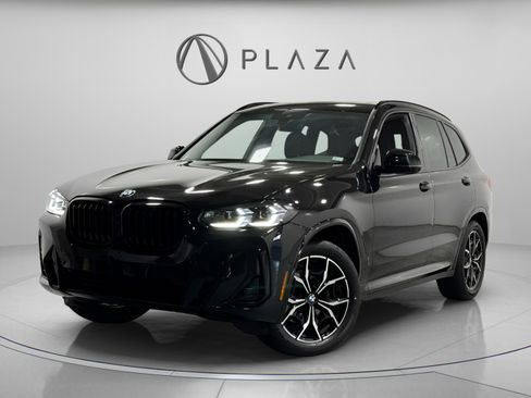 Certified 2024 BMW X3 xDrive30i w/ M Sport Package image 1