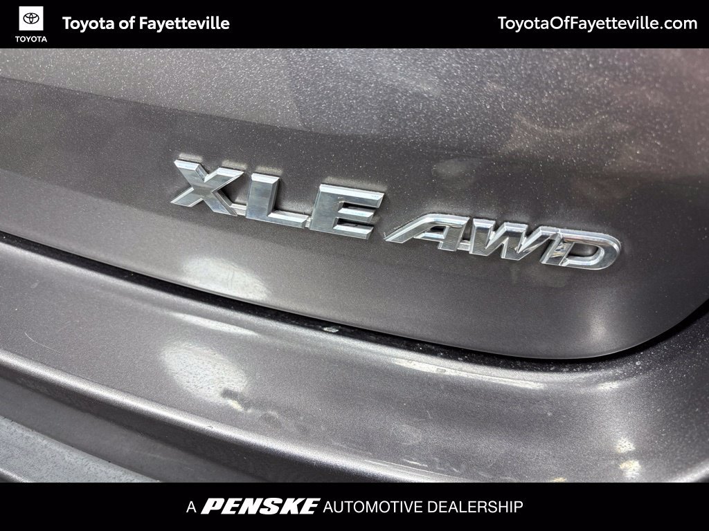 Used 2016 Toyota Highlander XLE AWD/4WD image 5