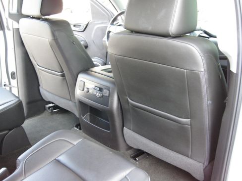 Used 2016 Chevrolet Tahoe LT RWD image 40