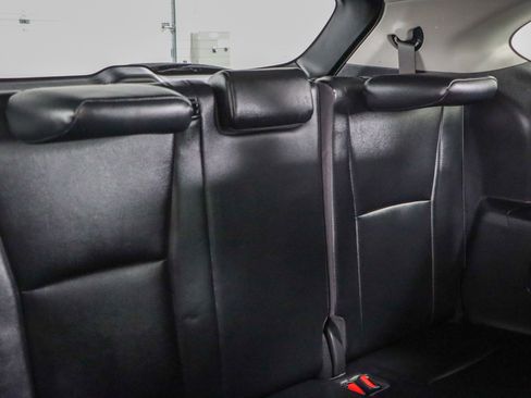 Used 2023 Toyota Highlander Limited image 30